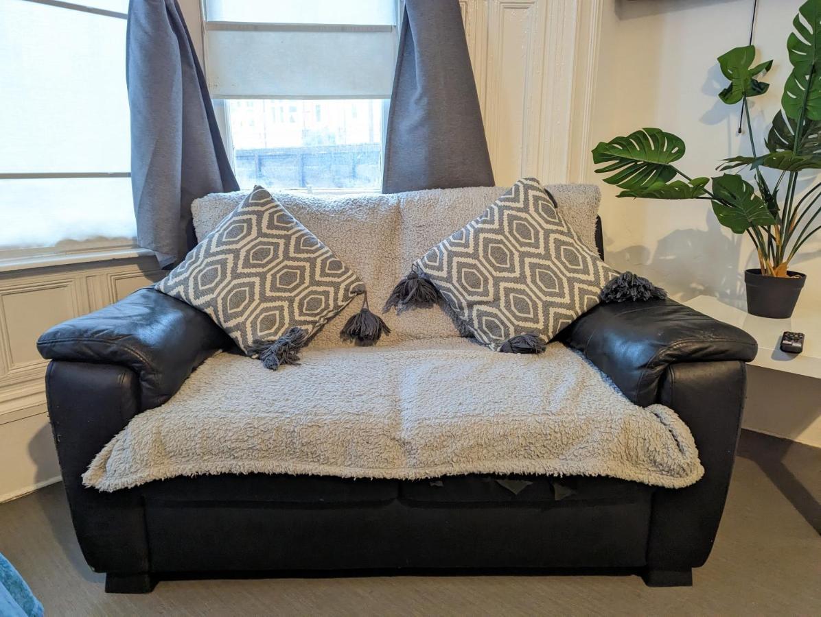 1 Bedroom Studio In A Supurb Area Of Cardiff Luaran gambar